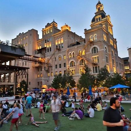 Private Hot Tub3Bd2Ba 2 Miles To Sa River Walk San Antonio Zewnętrze zdjęcie