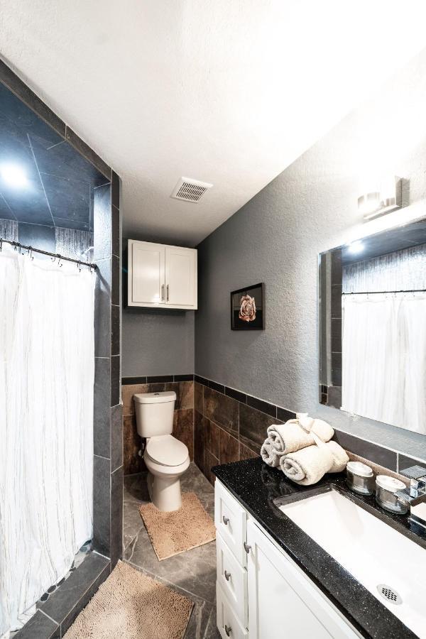 Private Hot Tub3Bd2Ba 2 Miles To Sa River Walk San Antonio Zewnętrze zdjęcie