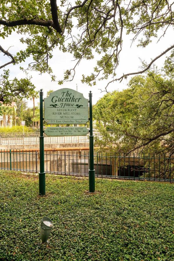Private Hot Tub3Bd2Ba 2 Miles To Sa River Walk San Antonio Zewnętrze zdjęcie