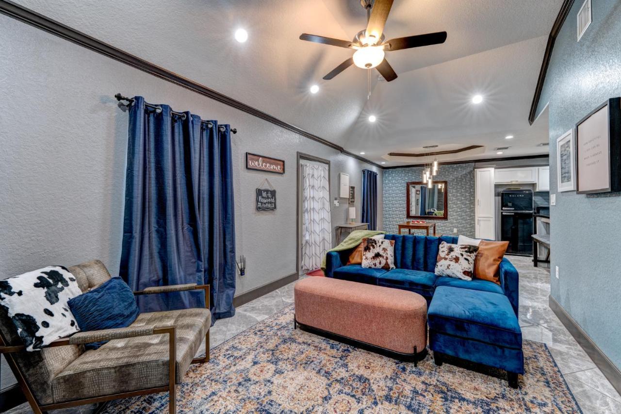 Private Hot Tub3Bd2Ba 2 Miles To Sa River Walk San Antonio Zewnętrze zdjęcie